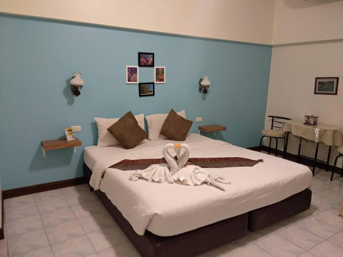 The Nest Serviced Apartment Bangkok Exterior photo